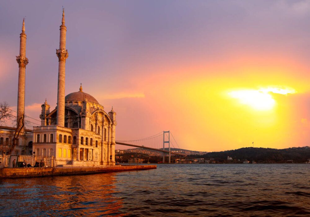 Mezquita de Ortakoy, Turquía